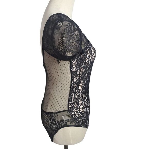 Express Black Lace Bodysuit - Picture 3 of 7